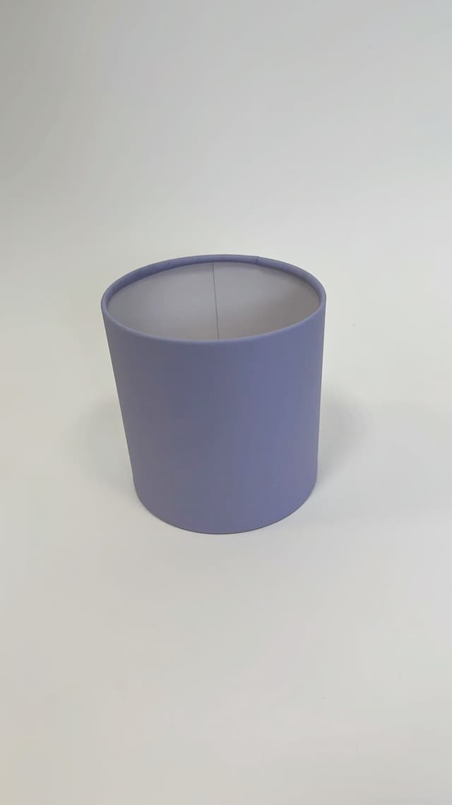 Шляпная коробка XS (сиреневая) очень маленькая 12 х 13h см Шляпная коробка XS (сиреневая) очень маленькая 12 х 13h см