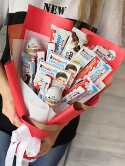 Вкусные букеты "Киндер мини для девочки"